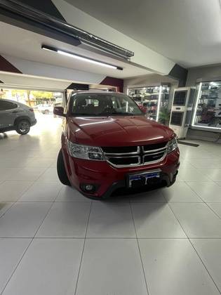 DODGE JOURNEY 3.6 RT V6 GASOLINA 4P AUTOMÁTICO DODGE JOURNEY 3.6 RT V6 GASOLINA 4P AUTOMÁTICO